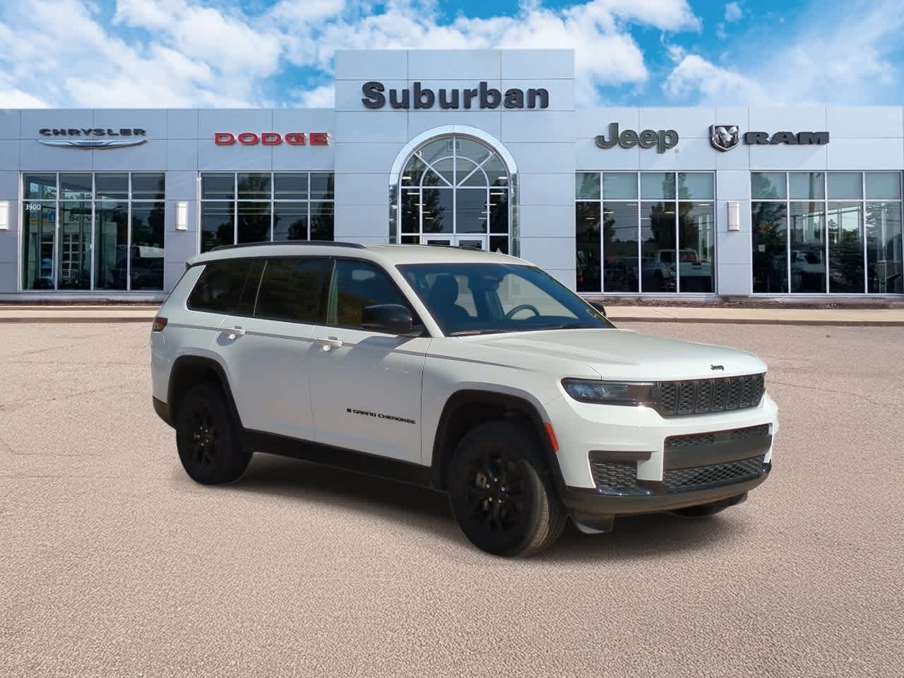 Thumbnail: 2024 Jeep Grand Cherokee L - 2