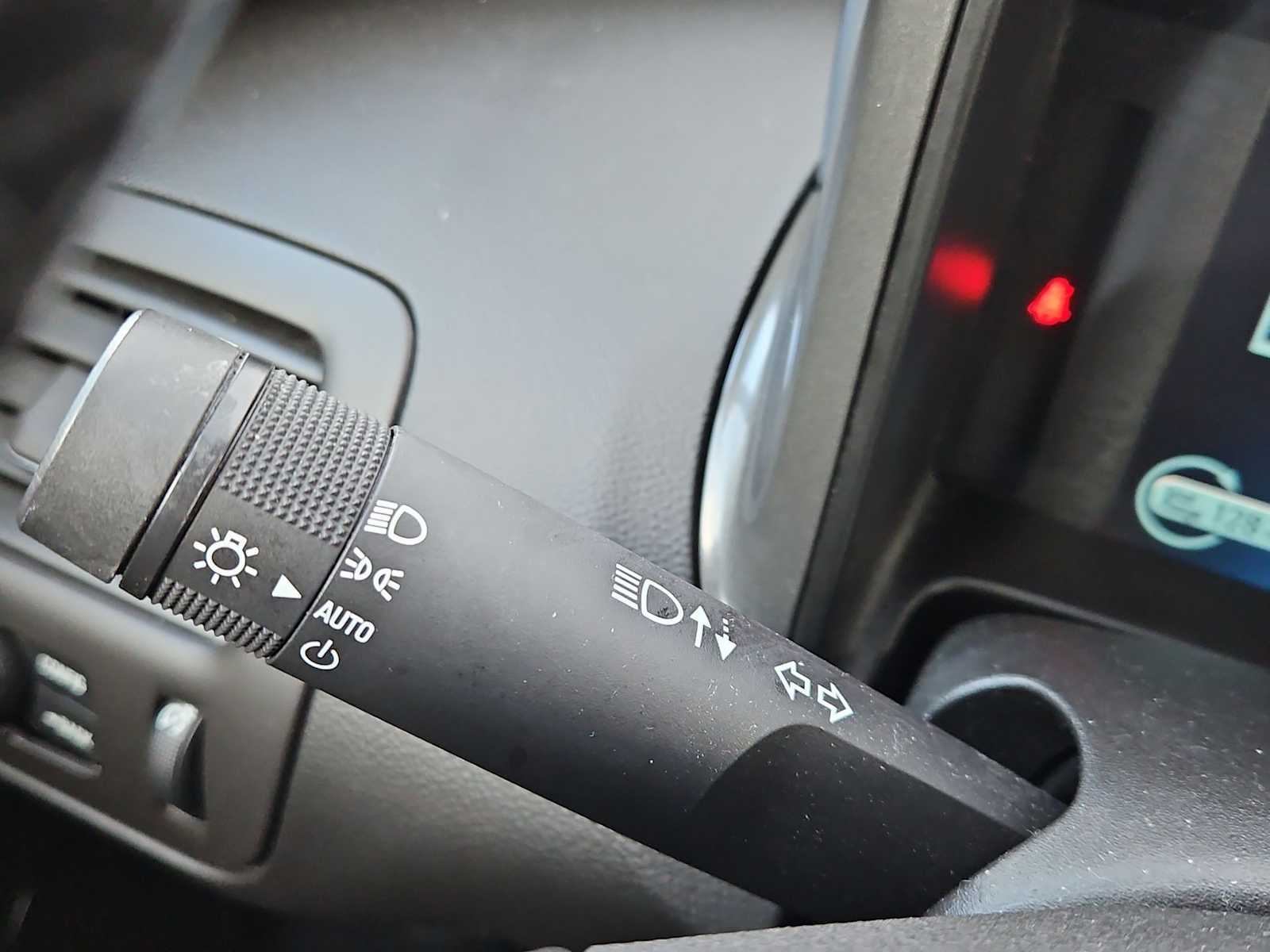 Thumbnail: 2011 Chevrolet Volt - 34