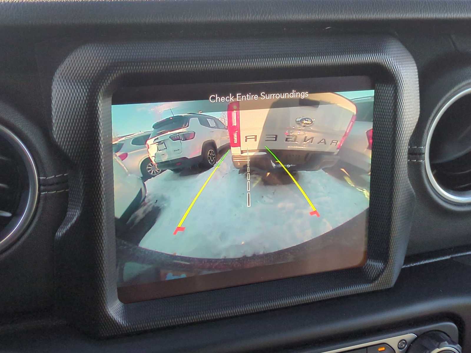 Thumbnail: 2023 Jeep Wrangler - 29