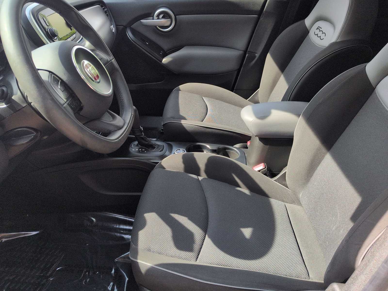 Thumbnail: 2016 Fiat 500X - 15
