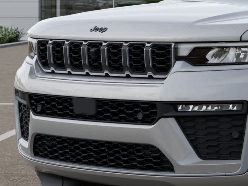 Thumbnail: 2026 Jeep Grand Cherokee - 9