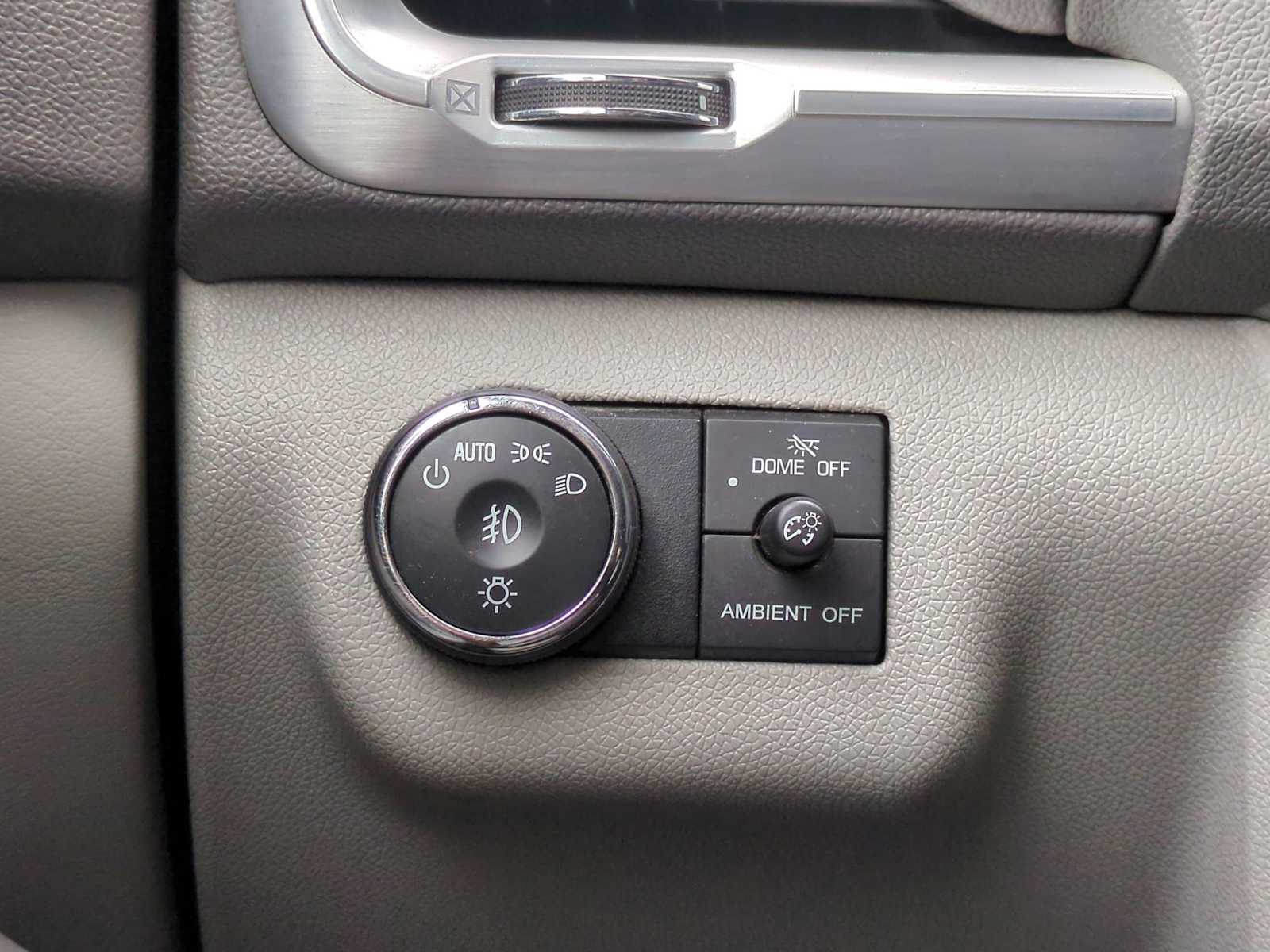 Thumbnail: 2014 GMC Acadia - 28