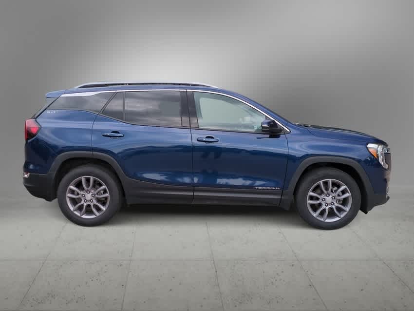 Thumbnail: 2023 GMC Terrain - 9