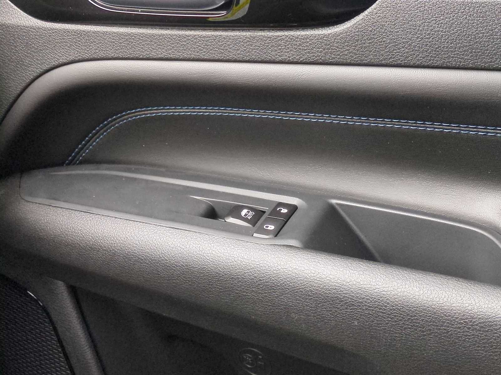 Thumbnail: 2026 Jeep Compass - 36