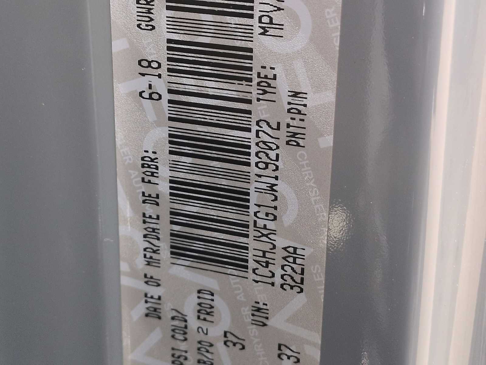 Thumbnail: 2018 Jeep Wrangler - 36