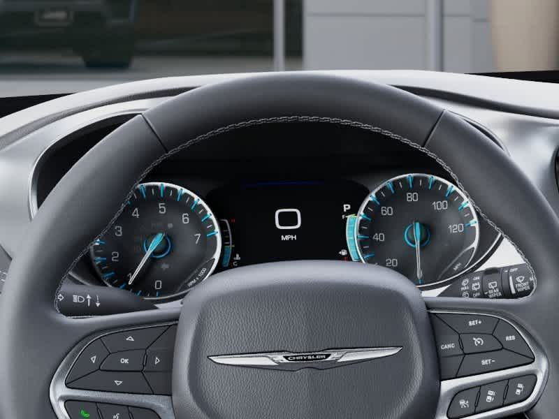 Thumbnail: 2026 Chrysler Pacifica - 17