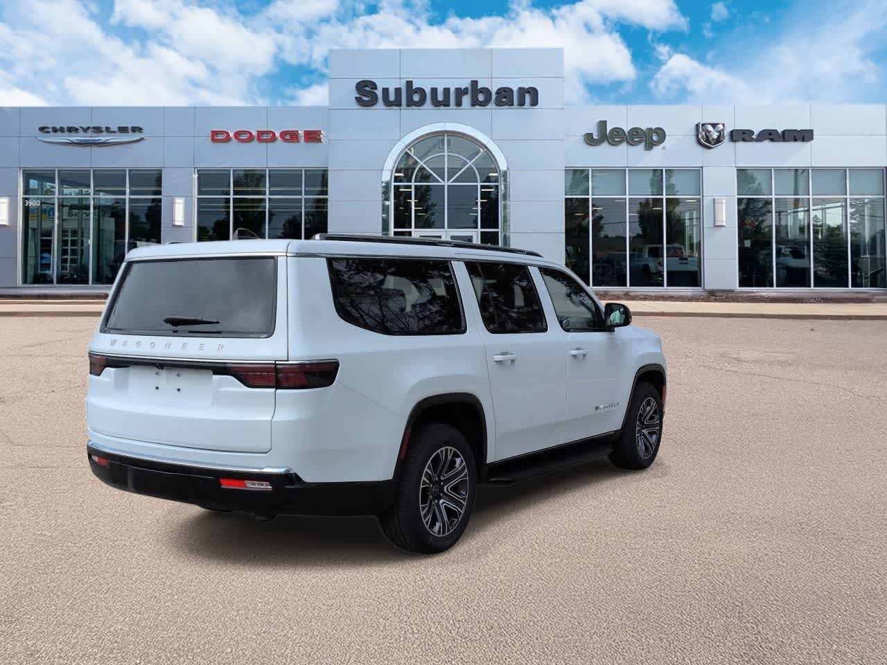 Thumbnail: 2025 Jeep Wagoneer - 8