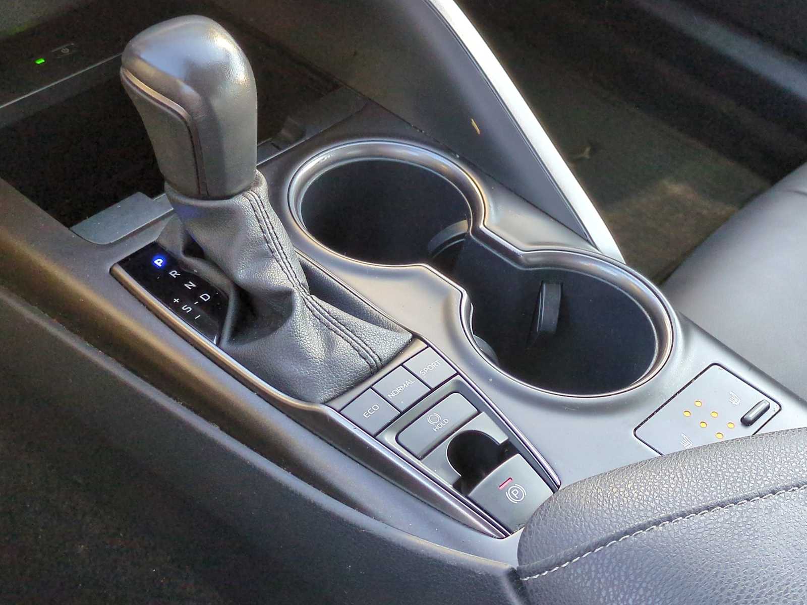 Thumbnail: 2024 Toyota Camry - 31