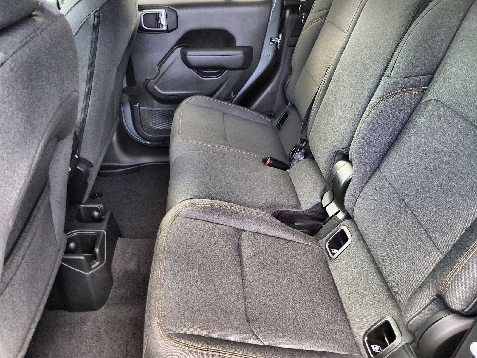 Thumbnail: 2025 Jeep Gladiator - 19