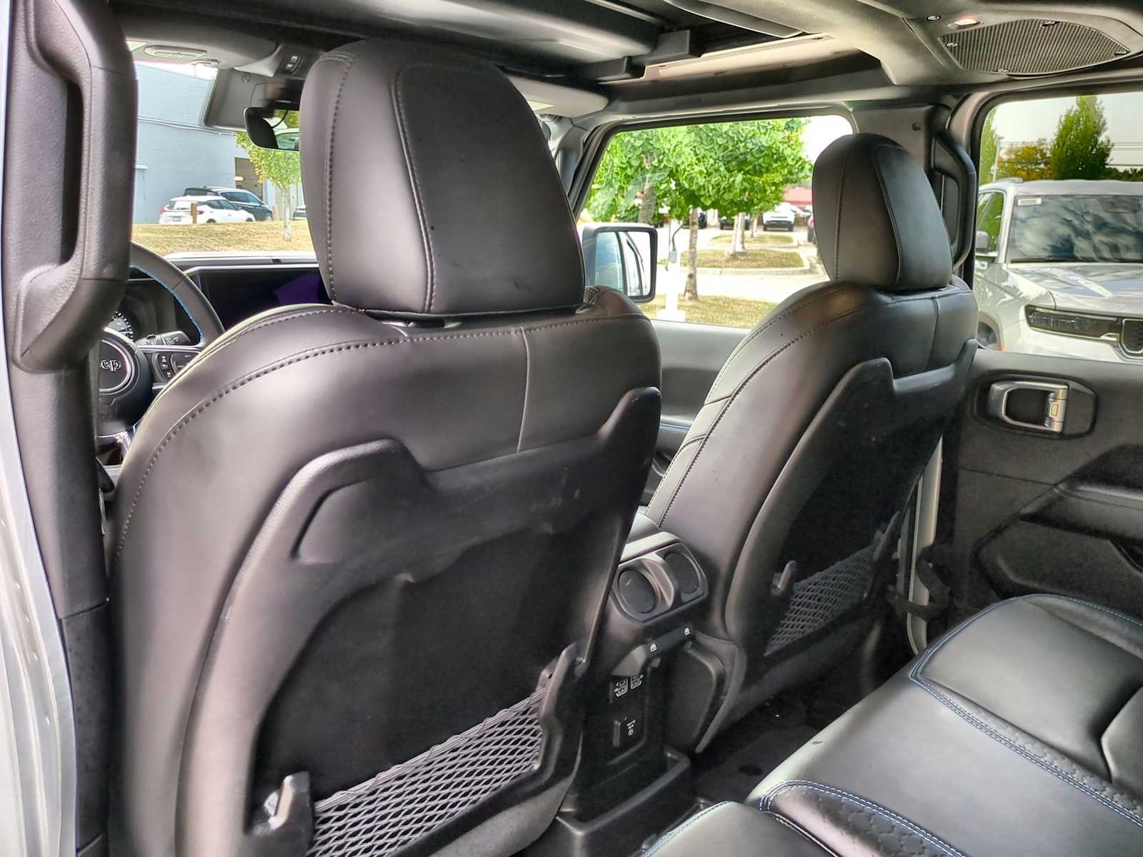 Thumbnail: 2024 Jeep Wrangler - 18