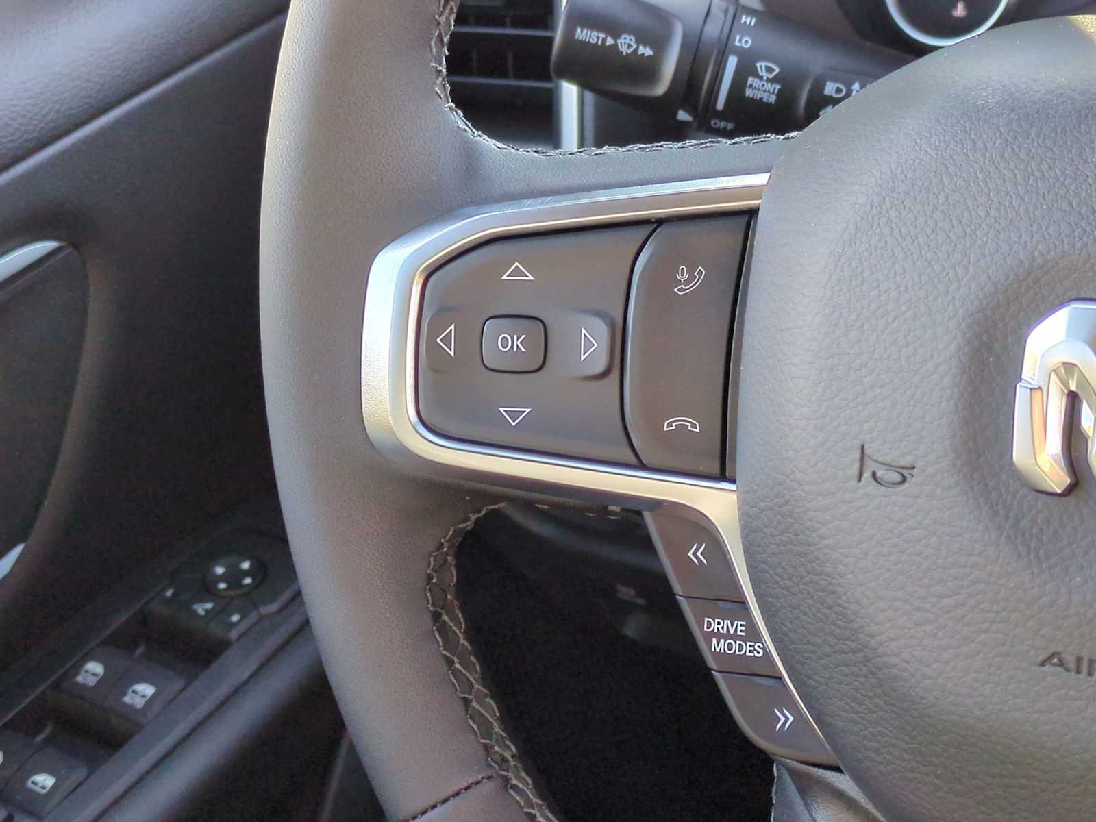 Thumbnail: 2026 RAM 1500 - 19