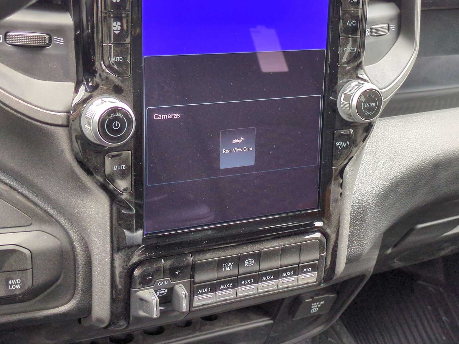 Thumbnail: 2025 RAM 5500 - 27