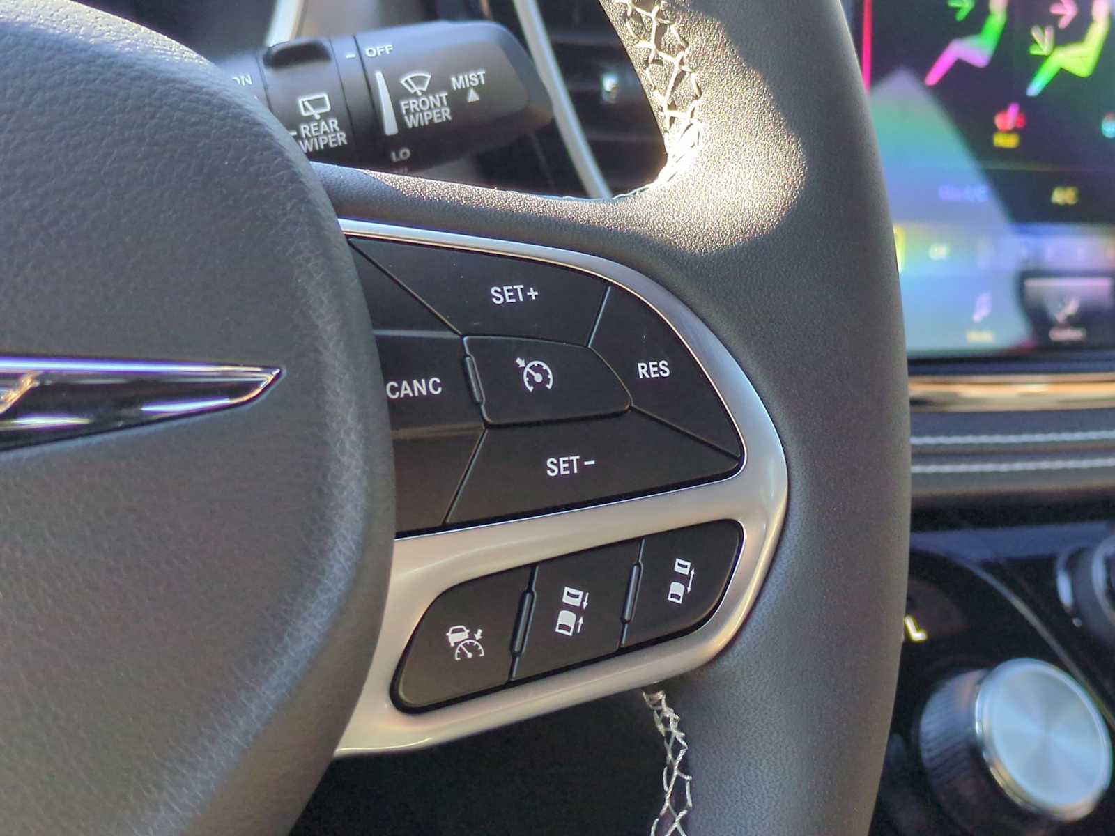 Thumbnail: 2026 Chrysler Pacifica - 24