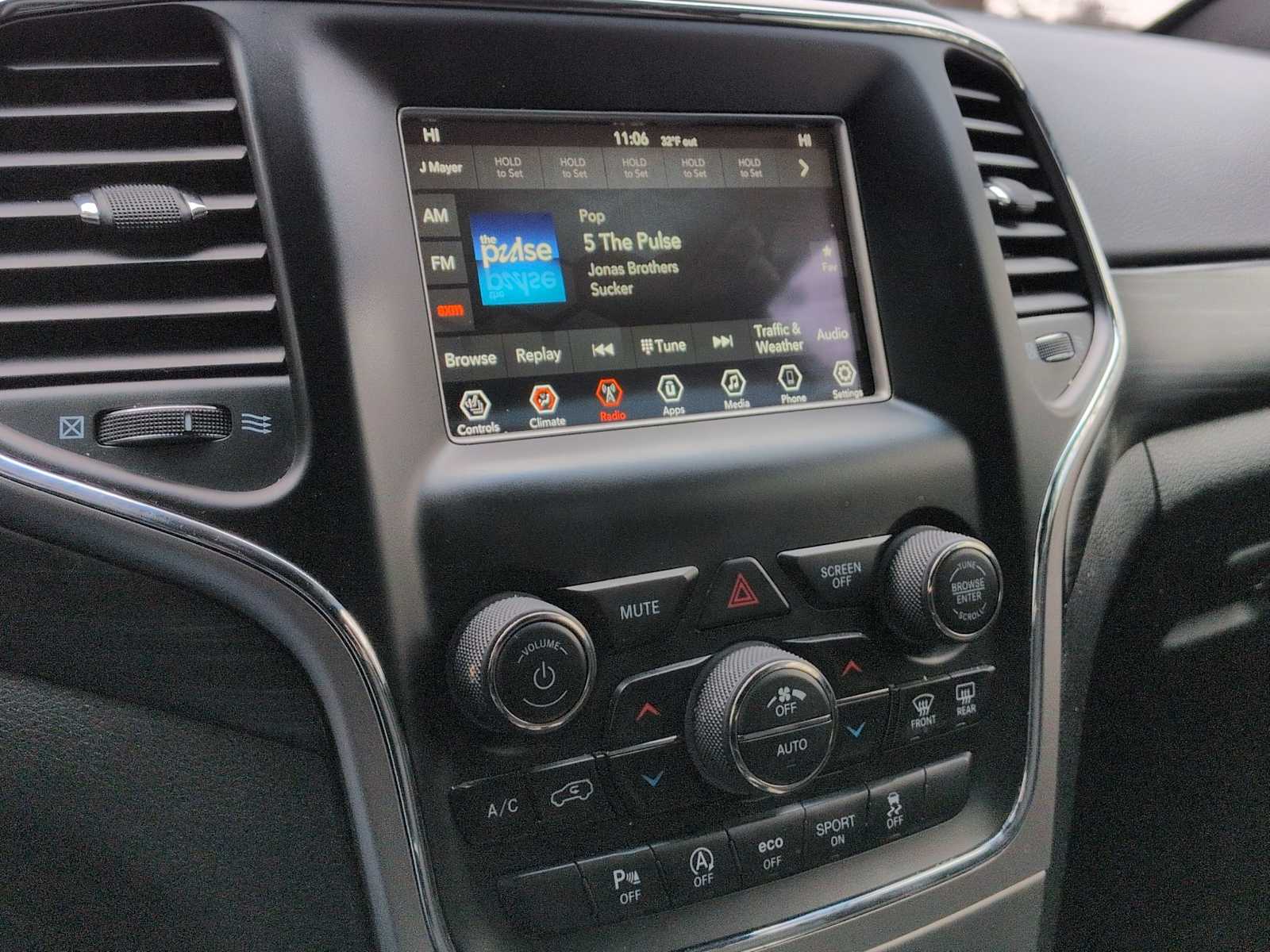 Thumbnail: 2019 Jeep Grand Cherokee - 27