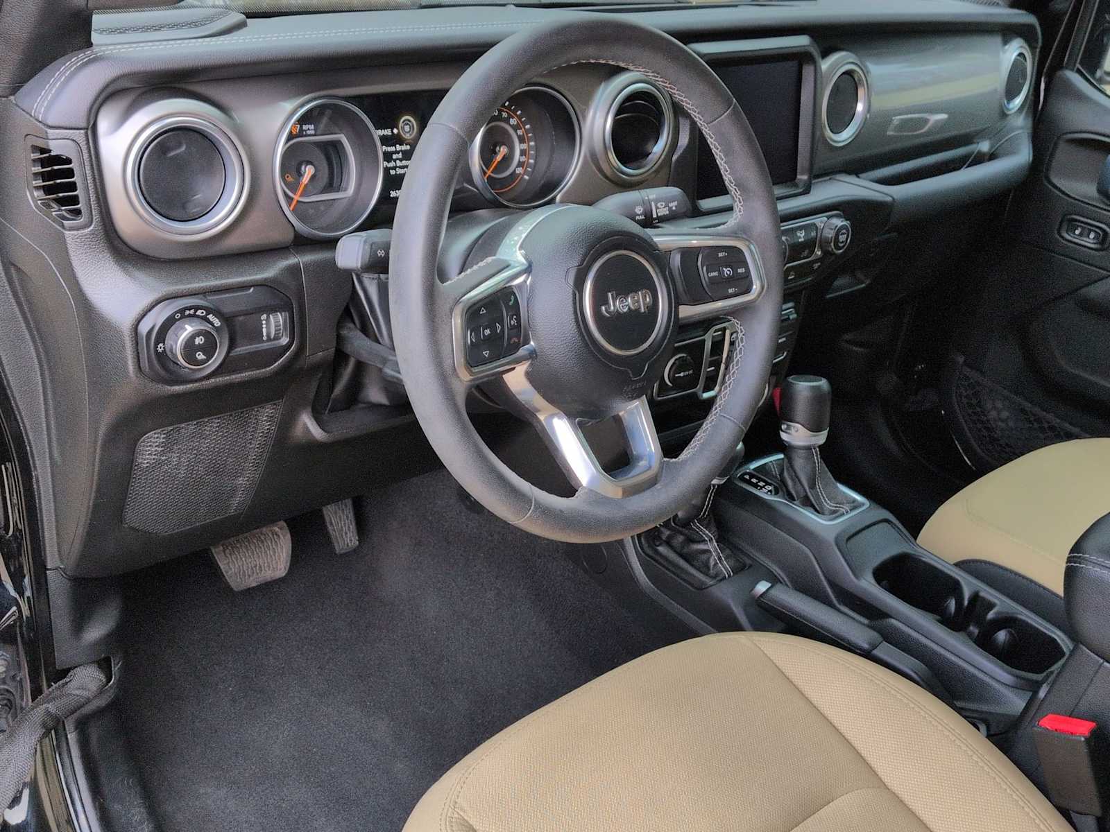 Thumbnail: 2023 Jeep Gladiator - 10