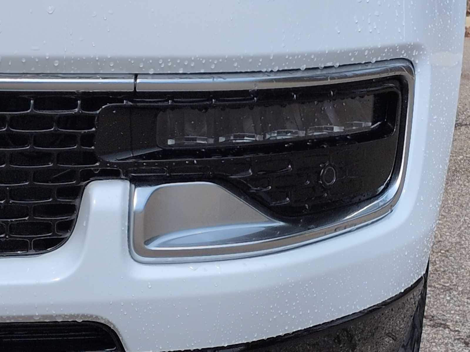 Thumbnail: 2025 Jeep Wagoneer - 11