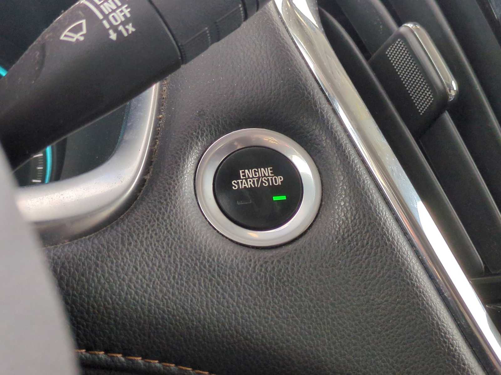 Thumbnail: 2018 Chevrolet Traverse - 39