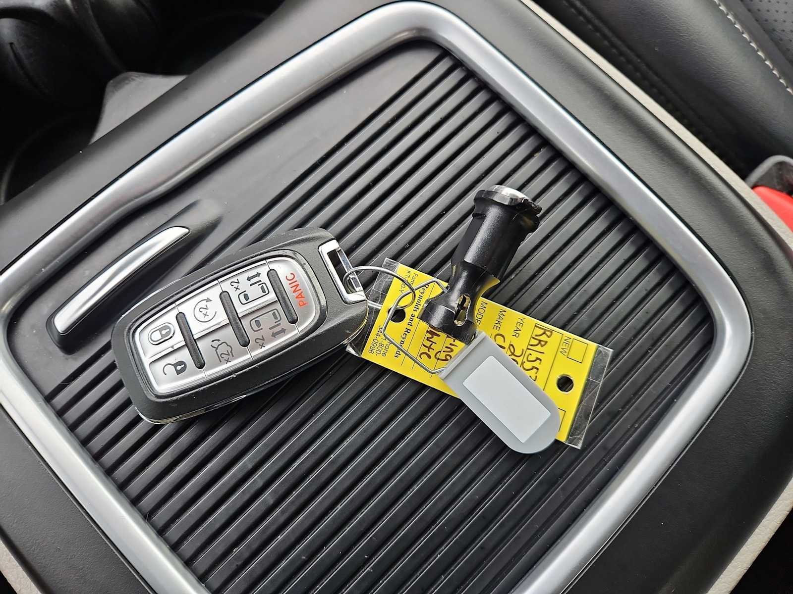 Thumbnail: 2024 Chrysler Pacifica - 39