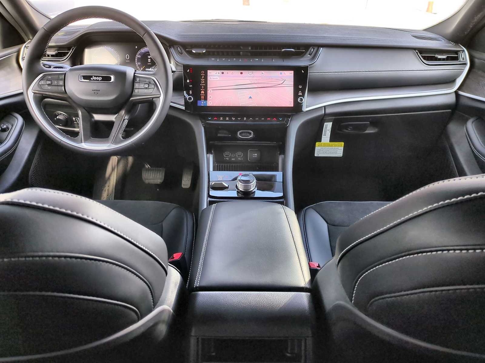 Thumbnail: 2026 Jeep Grand Cherokee - 15