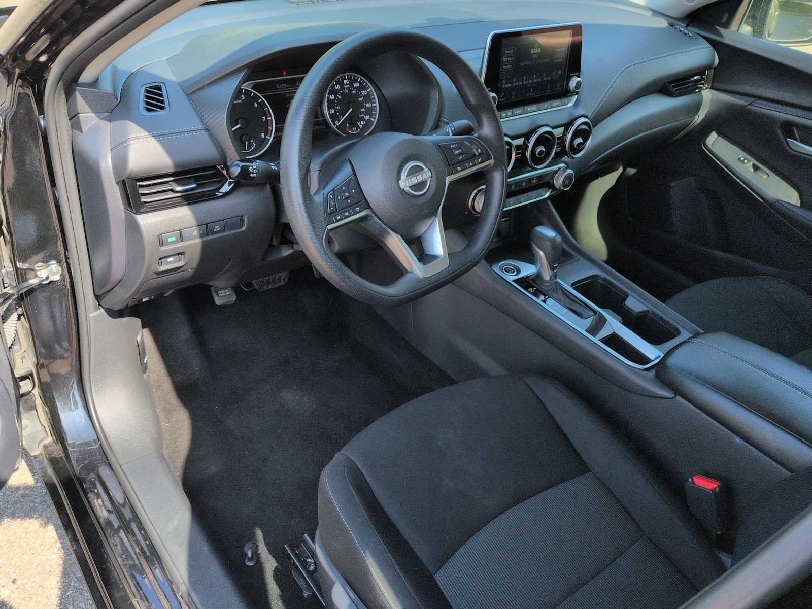 Thumbnail: 2024 Nissan Sentra - 9