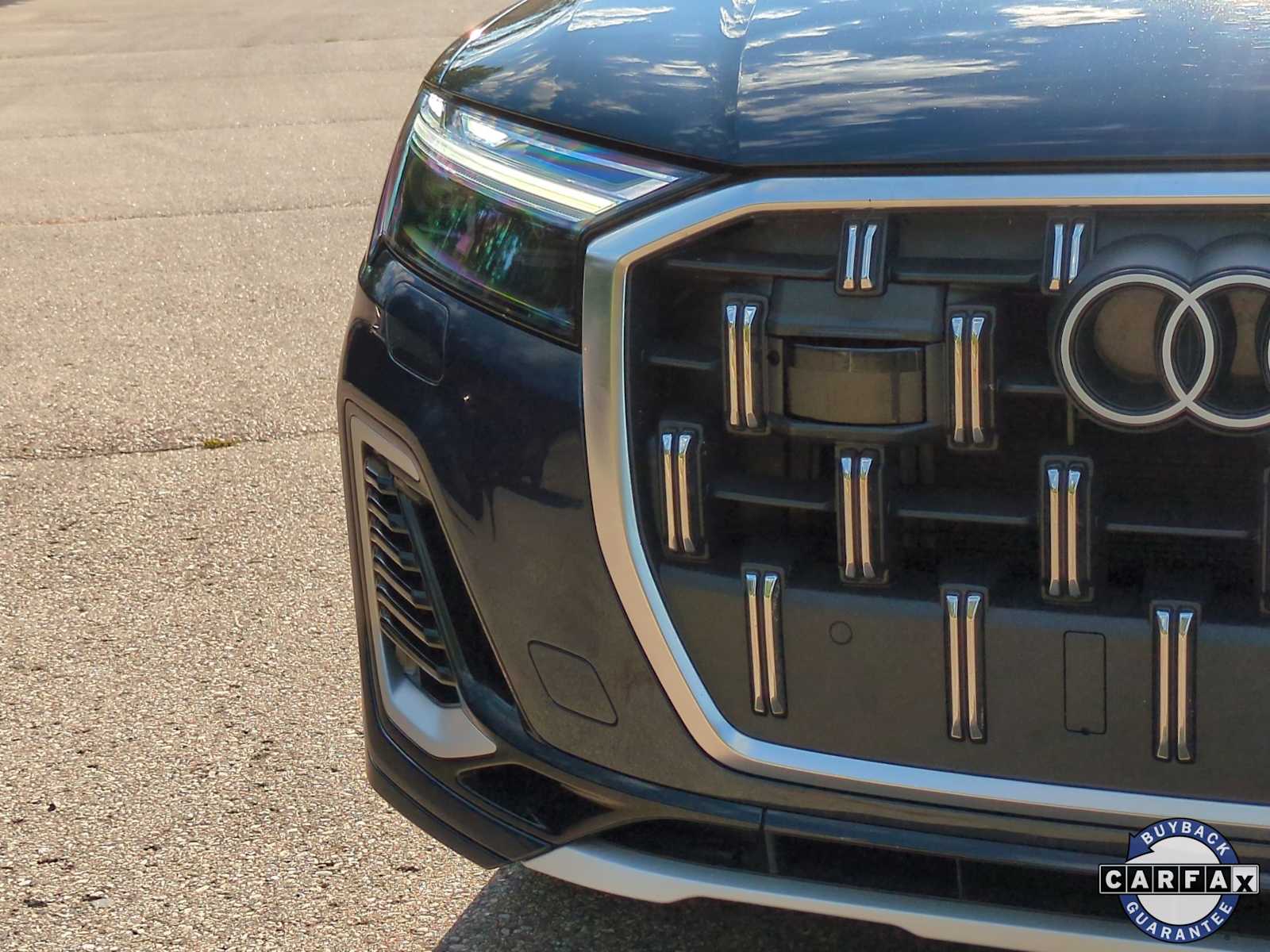 Thumbnail: 2025 Audi Q7 - 11