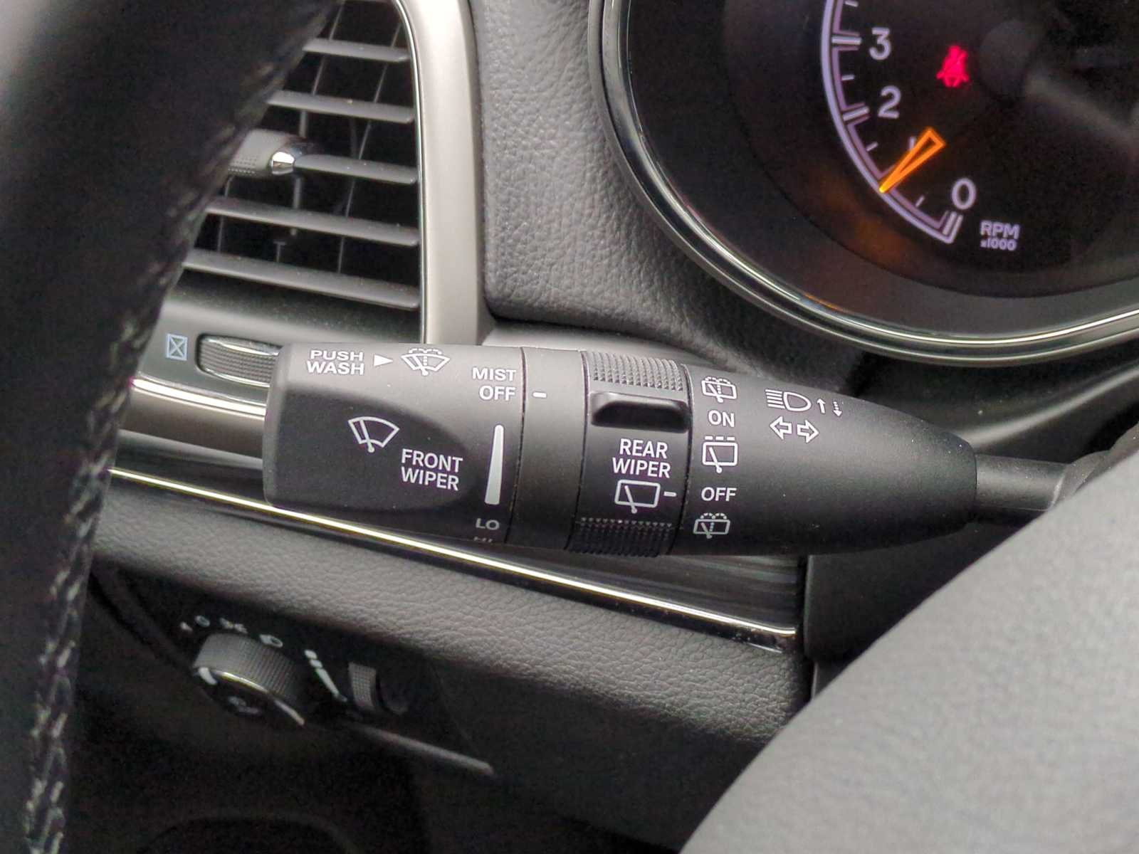 Thumbnail: 2021 Jeep Grand Cherokee - 27