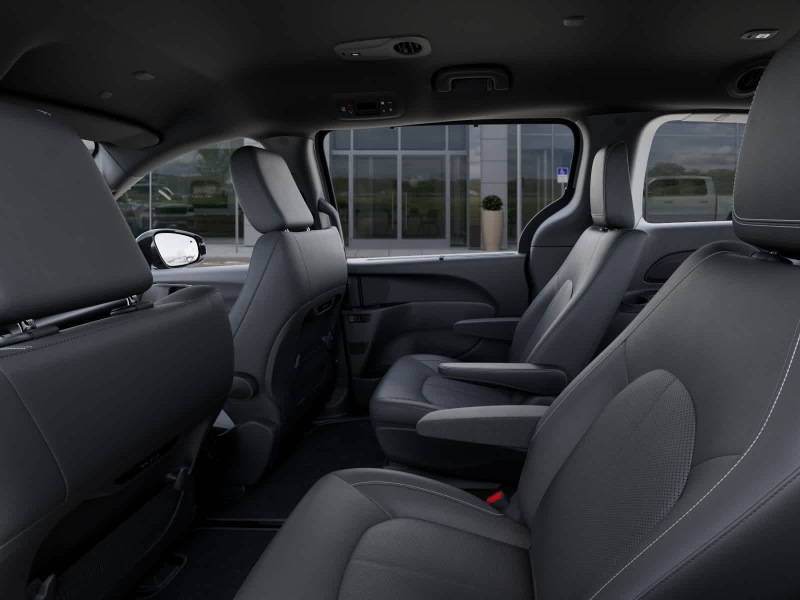 Thumbnail: 2026 Chrysler Pacifica - 23