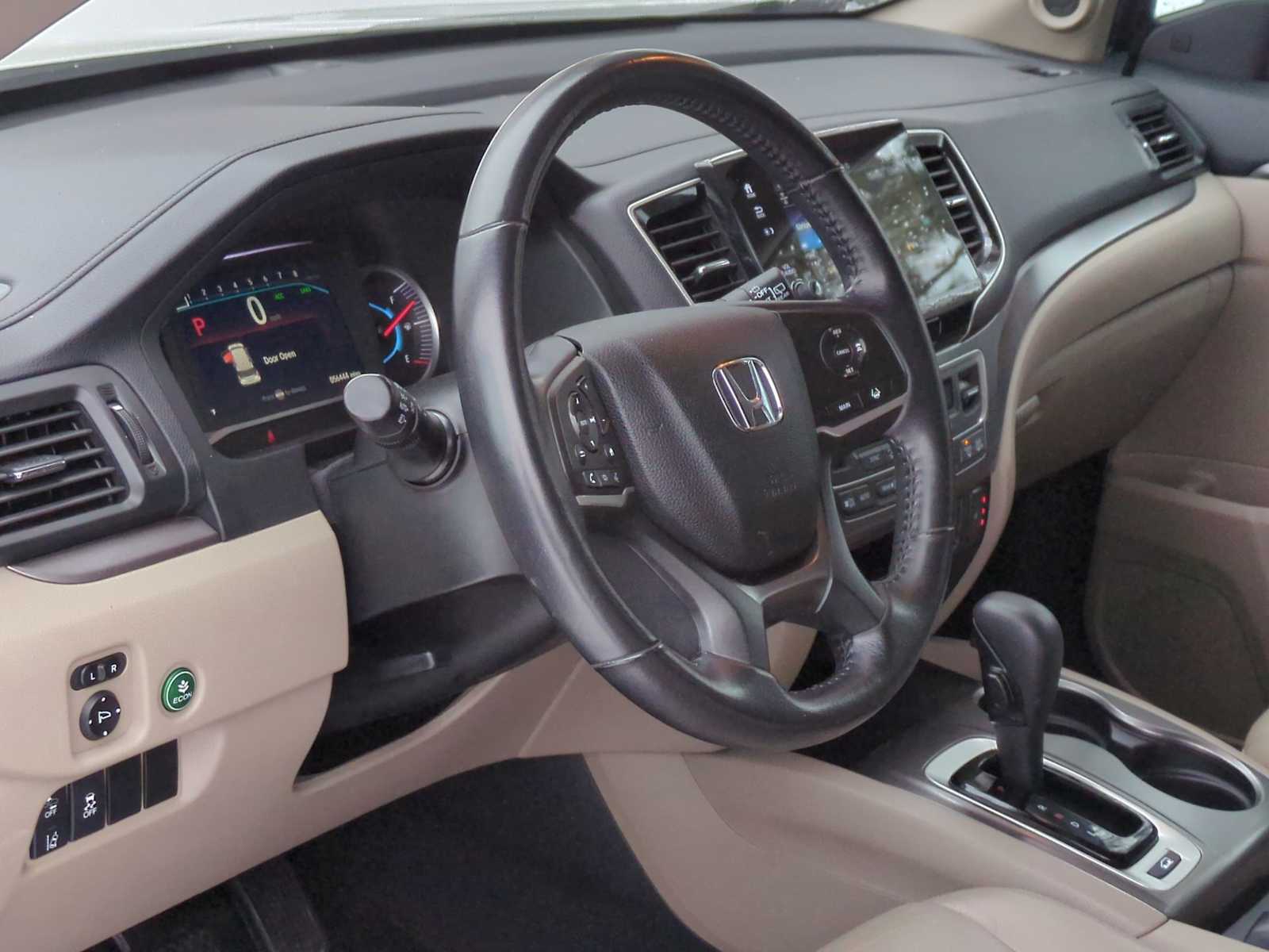 Thumbnail: 2020 Honda Pilot - 10