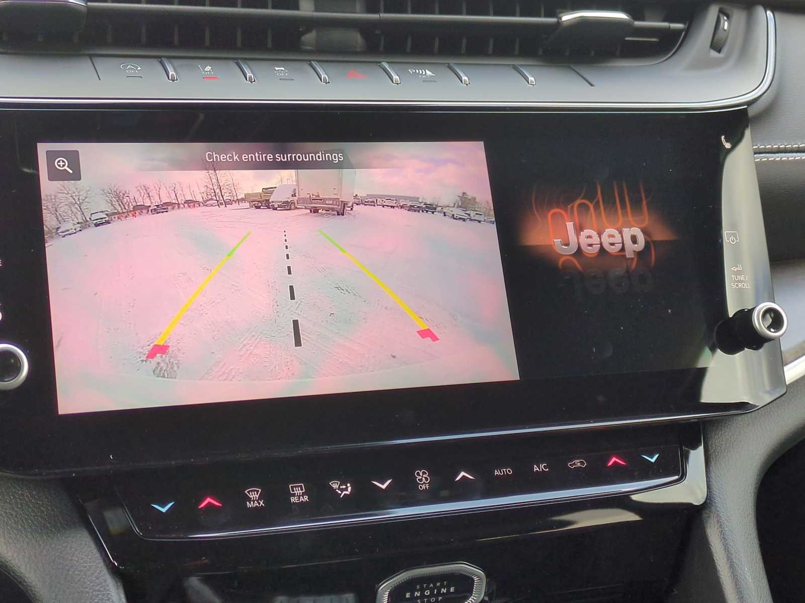 Thumbnail: 2026 Jeep Grand Cherokee - 25