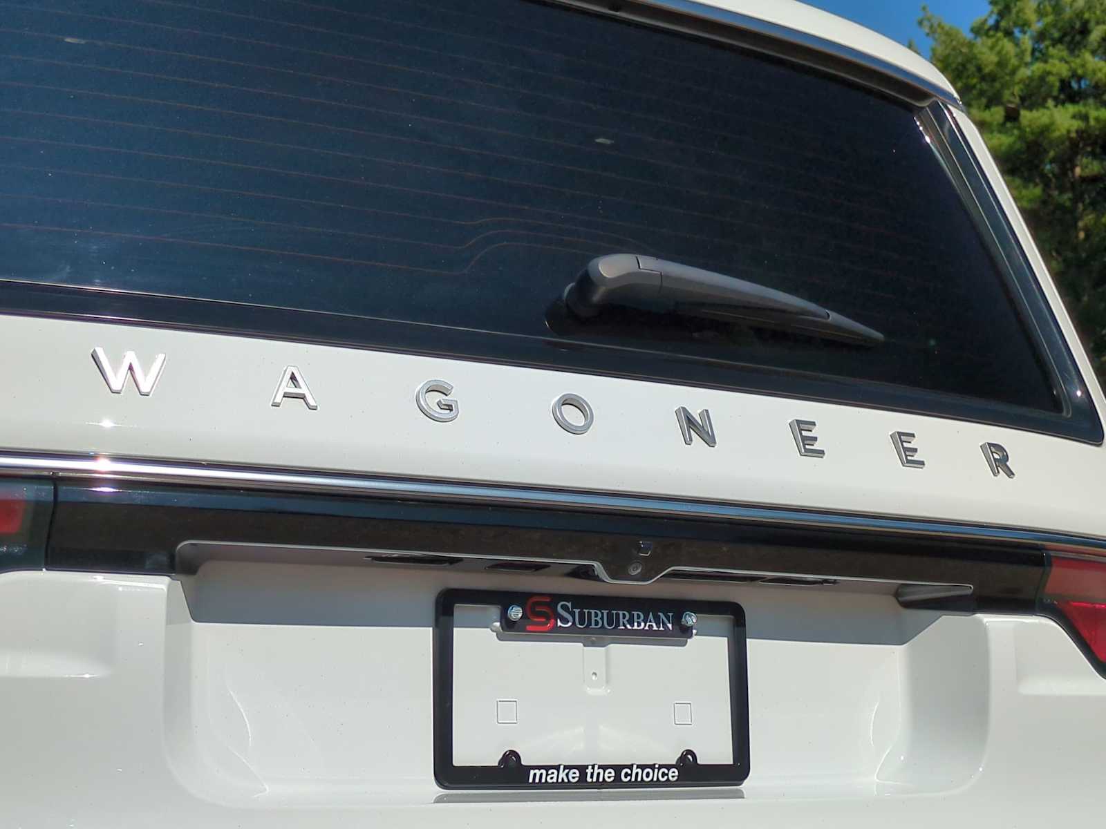 Thumbnail: 2024 Jeep Wagoneer - 12