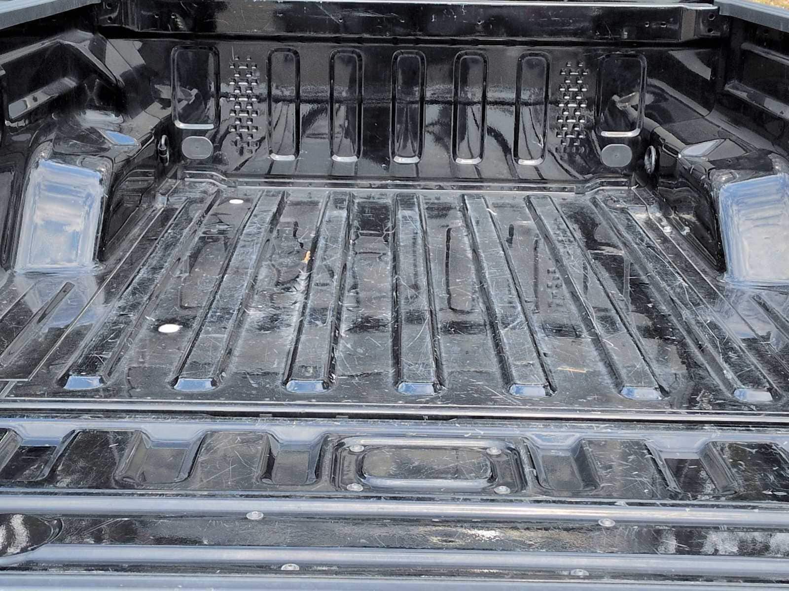 Thumbnail: 2023 Jeep Gladiator - 34