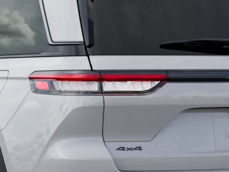 Thumbnail: 2026 Jeep Grand Cherokee - 9