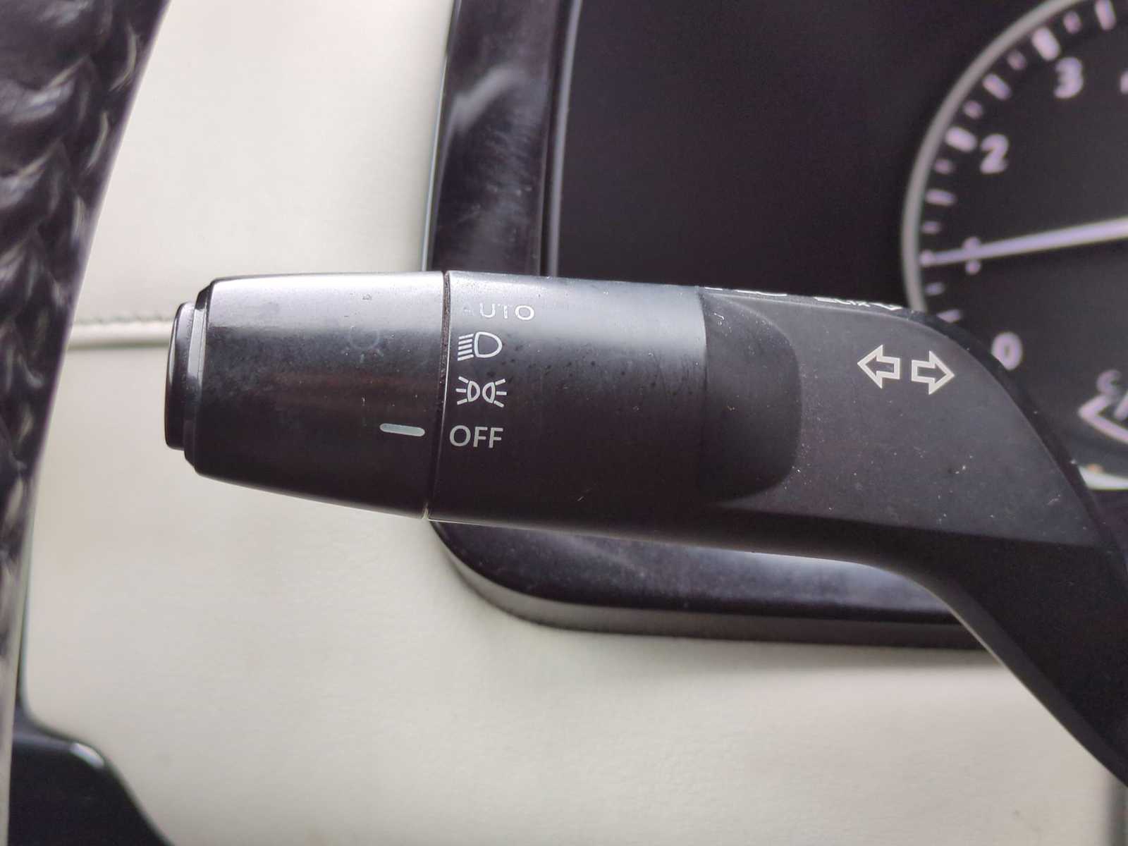 Thumbnail: 2022 Nissan Pathfinder - 26