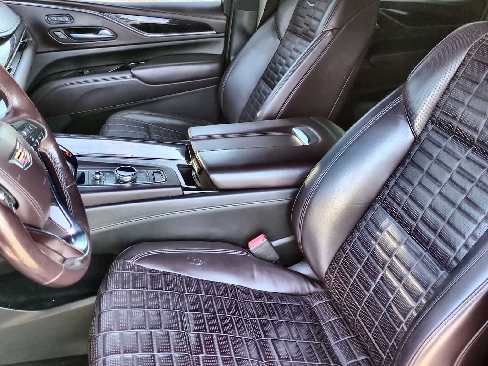 Thumbnail: 2023 Cadillac Escalade - 16