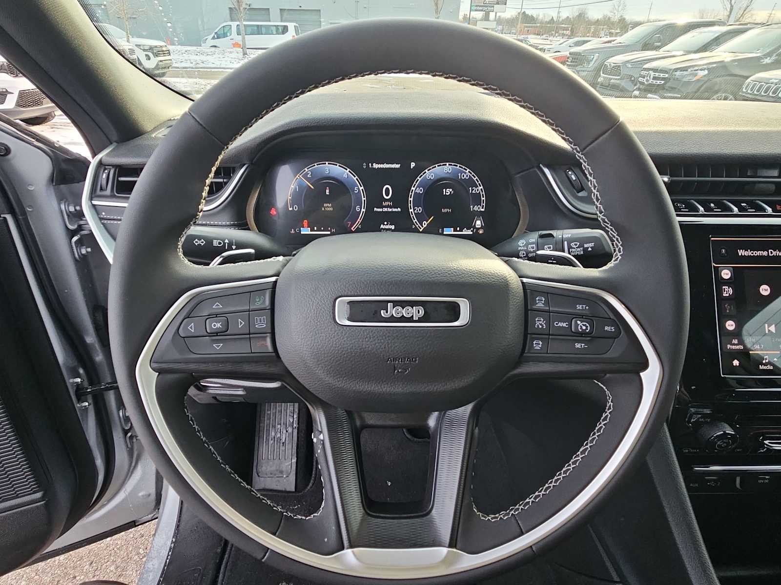 Thumbnail: 2025 Jeep Grand Cherokee - 27