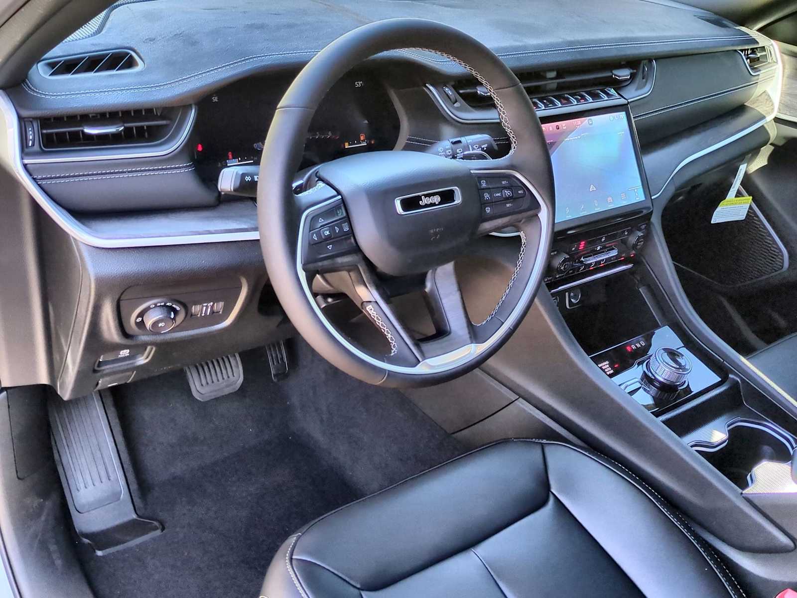 Thumbnail: 2025 Jeep Grand Cherokee - 10