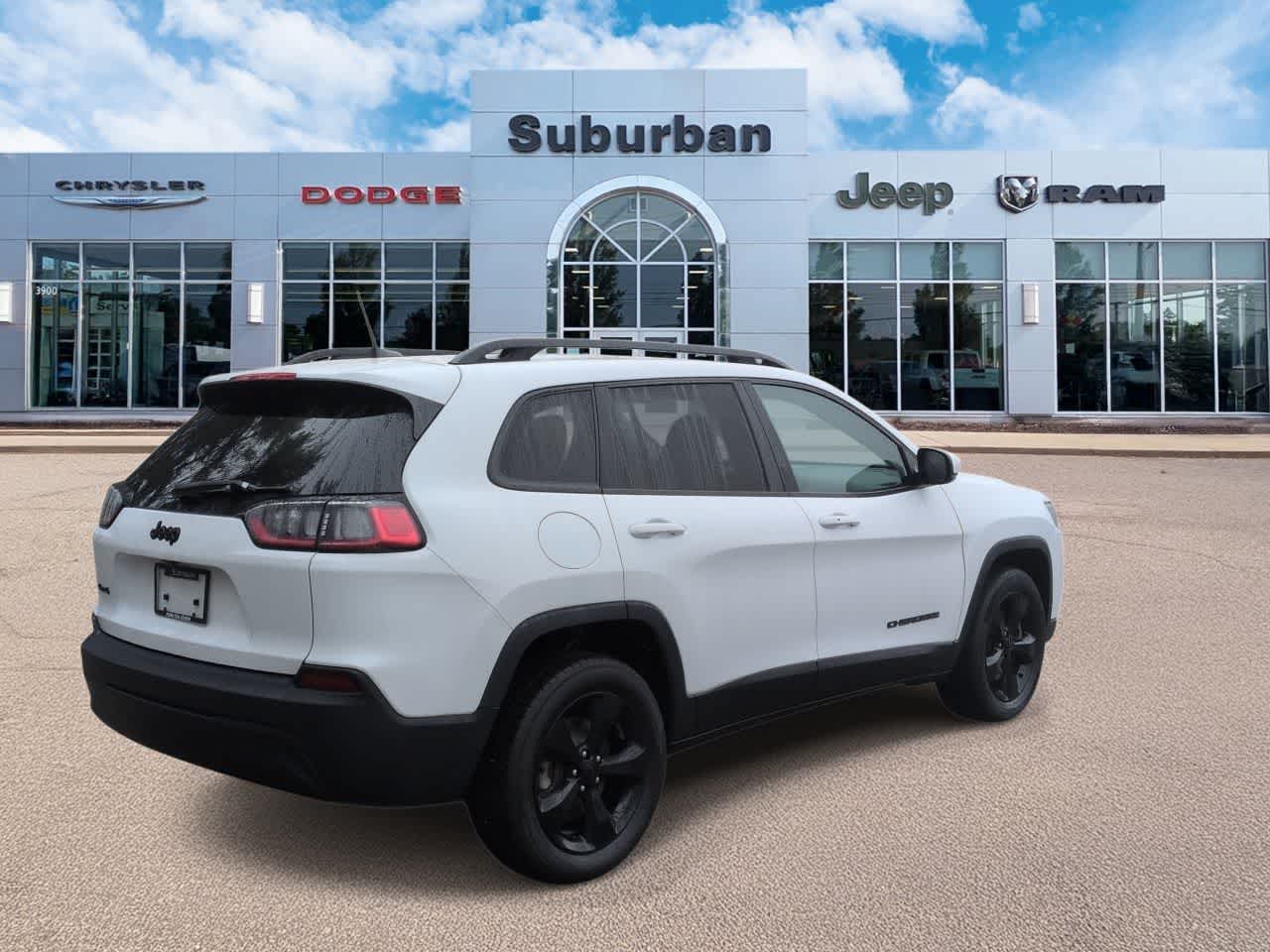 Thumbnail: 2019 Jeep Cherokee - 8