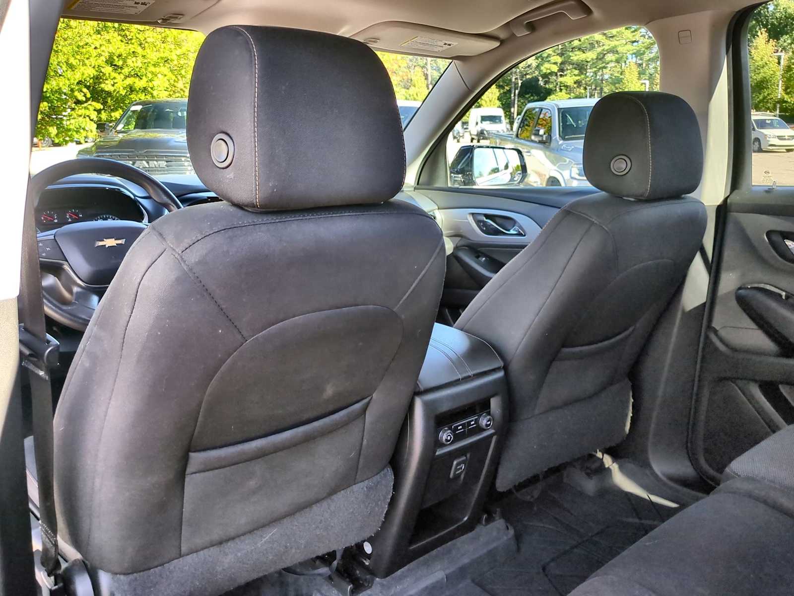 Thumbnail: 2019 Chevrolet Traverse - 18