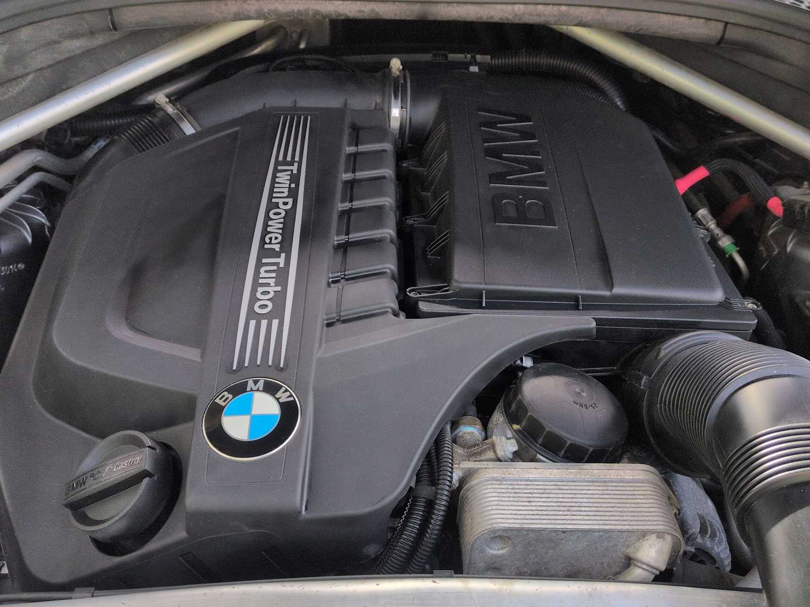 Thumbnail: 2015 BMW X5 - 15