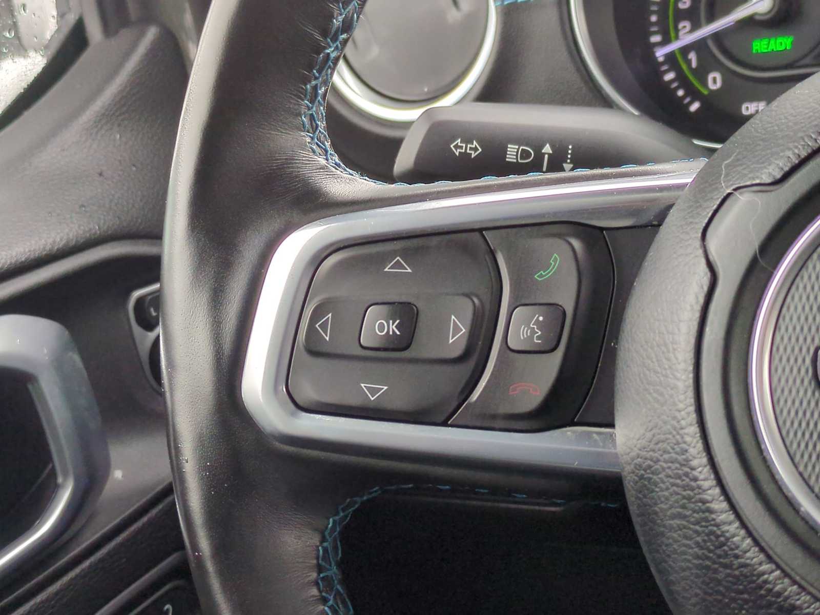 Thumbnail: 2022 Jeep Wrangler - 23