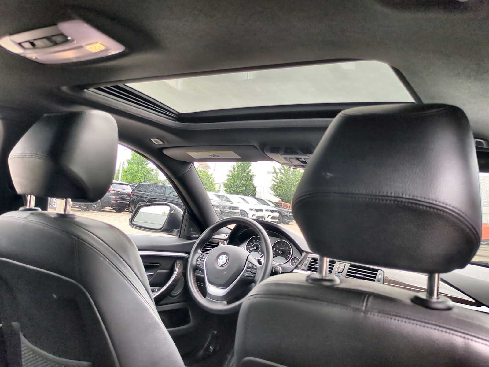 Thumbnail: 2016 BMW 4 Series - 23
