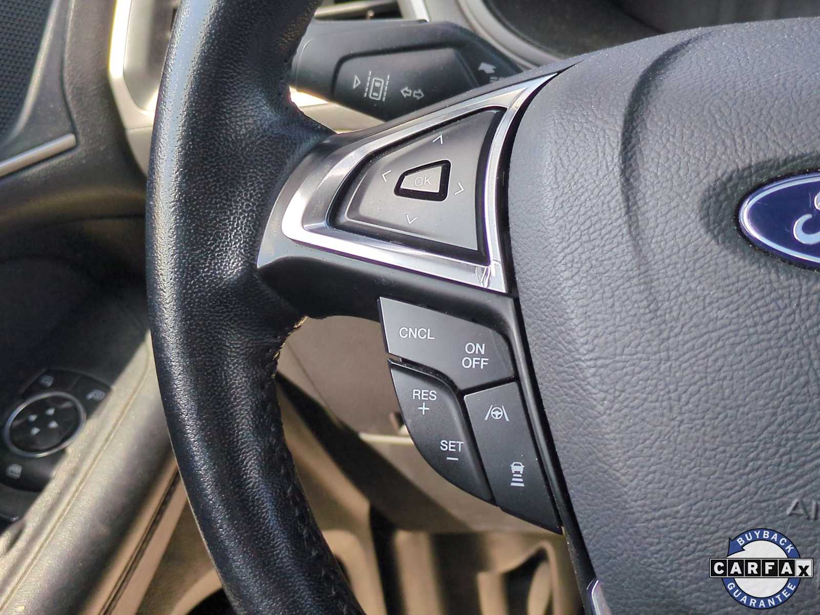 Thumbnail: 2023 Ford Edge - 24