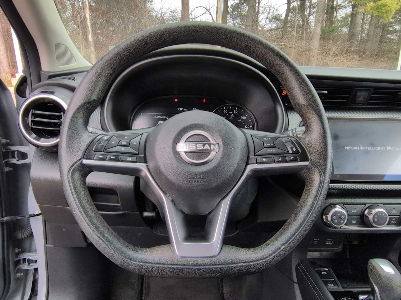 Thumbnail: 2023 Nissan Kicks - 21