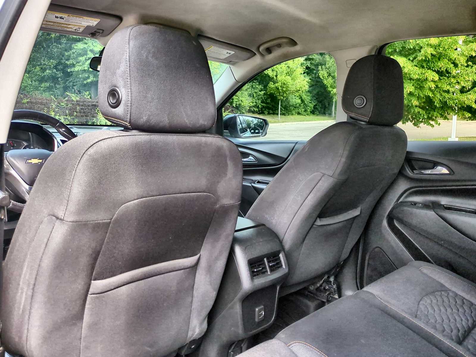 Thumbnail: 2019 Chevrolet Equinox - 19