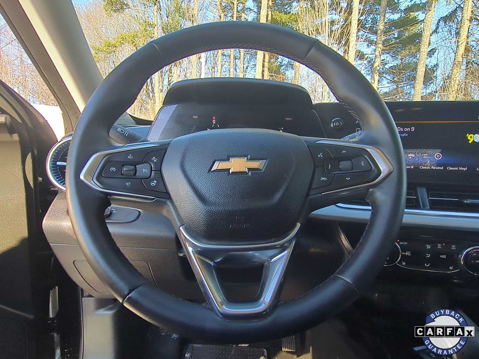 Thumbnail: 2025 Chevrolet Trax - 22