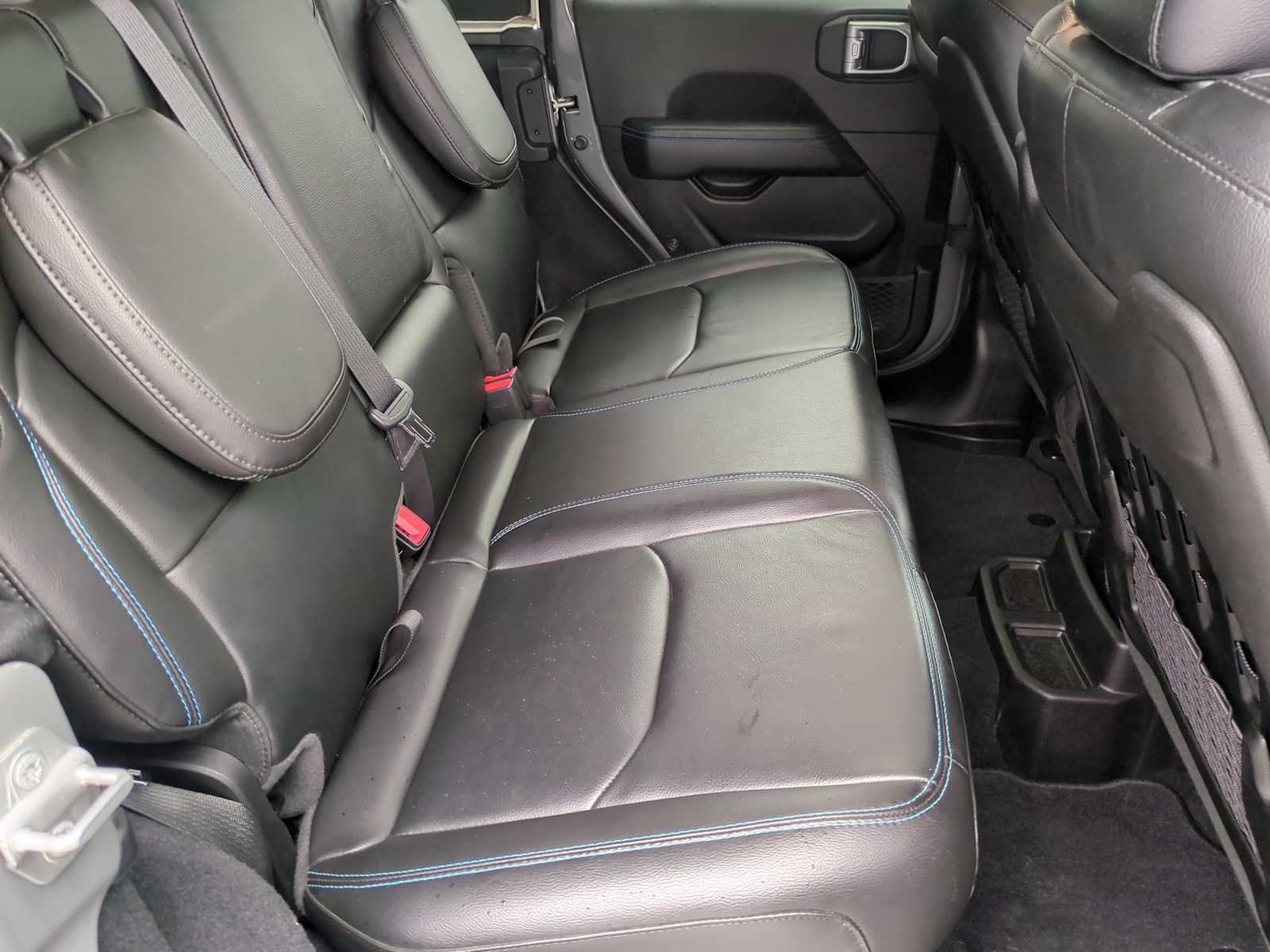 Thumbnail: 2022 Jeep Wrangler - 19