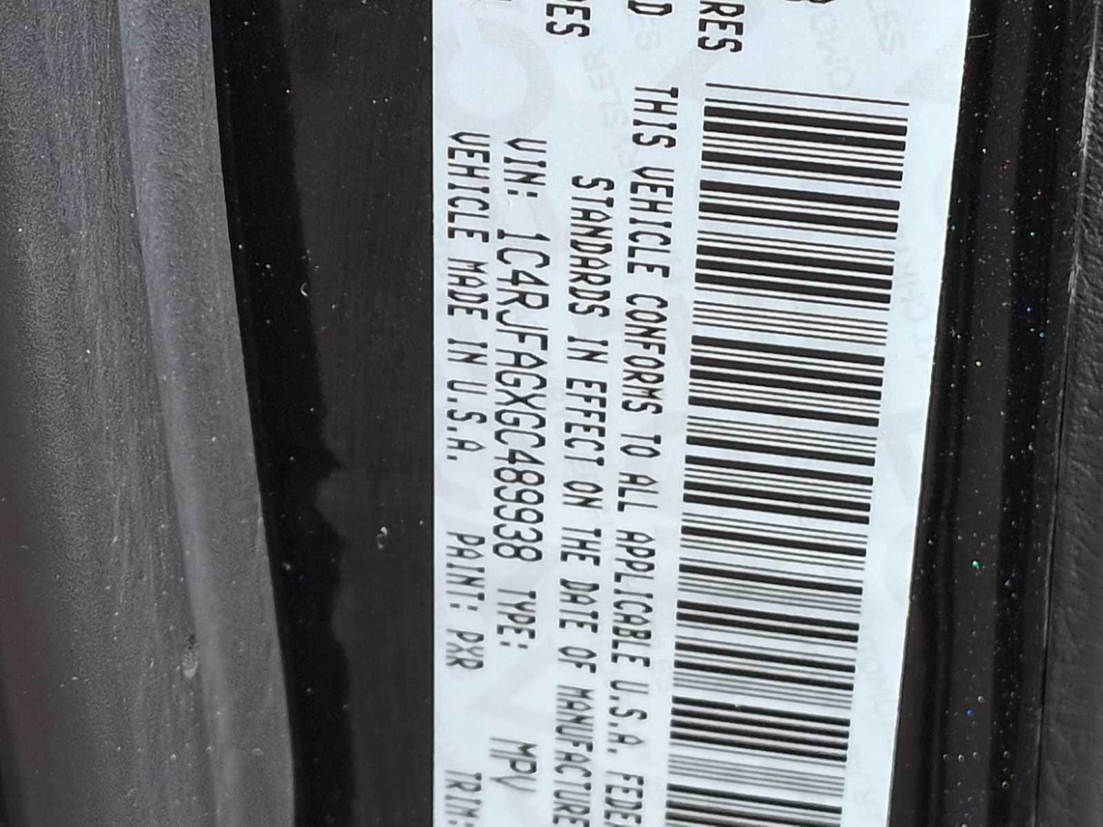 Thumbnail: 2016 Jeep Grand Cherokee - 36