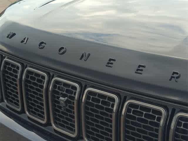 Thumbnail: 2025 Jeep Wagoneer - 12