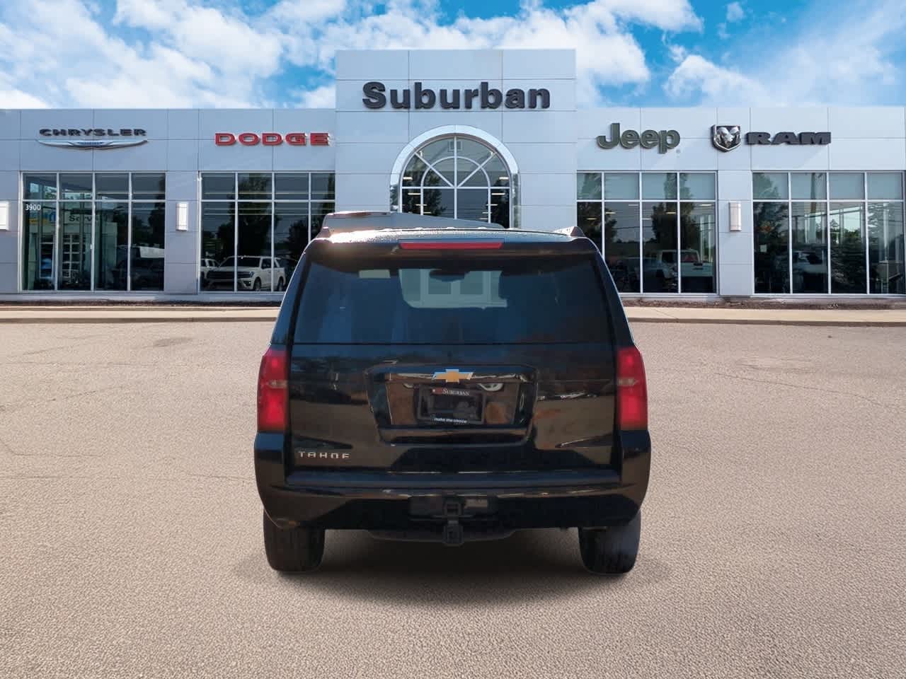 Thumbnail: 2019 Chevrolet Tahoe - 7