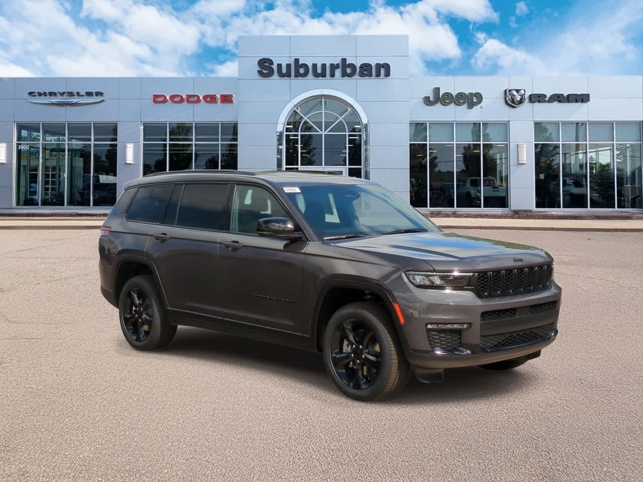 2025 Jeep Grand Cherokee Limited photo 2